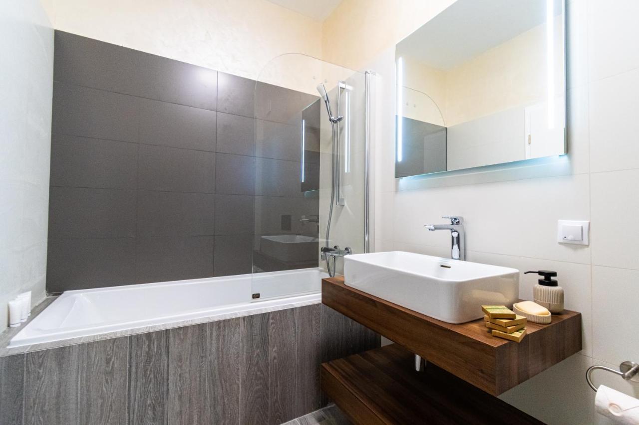 Mirador Bohemian Apt With Views Over Old Town And Tampa Mountain, Near Poiana Brasov Braşov Exterior foto
